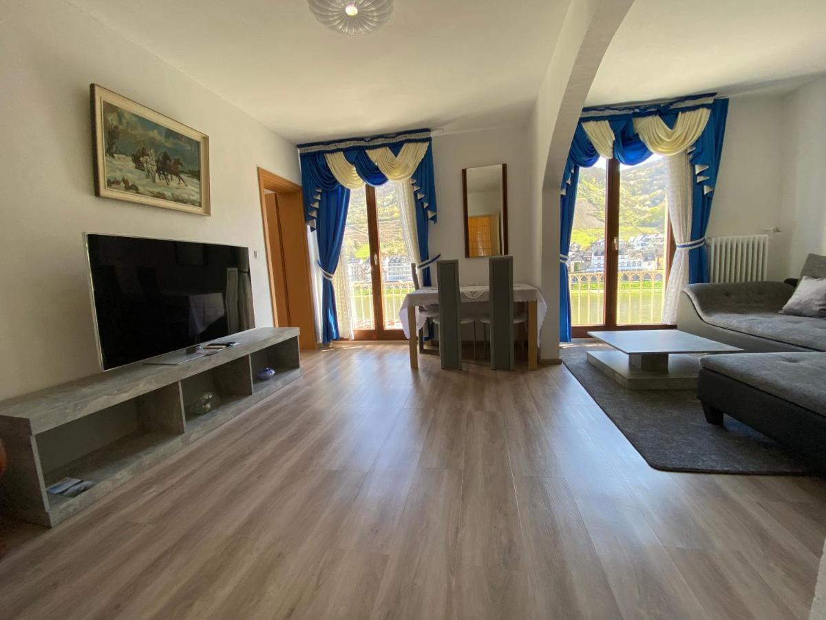 Holiday Apartment Mit Moselblick Im Moselhaus Cochem Exterior foto