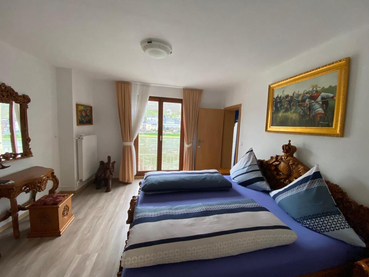 Holiday Apartment Mit Moselblick Im Moselhaus Cochem Exterior foto